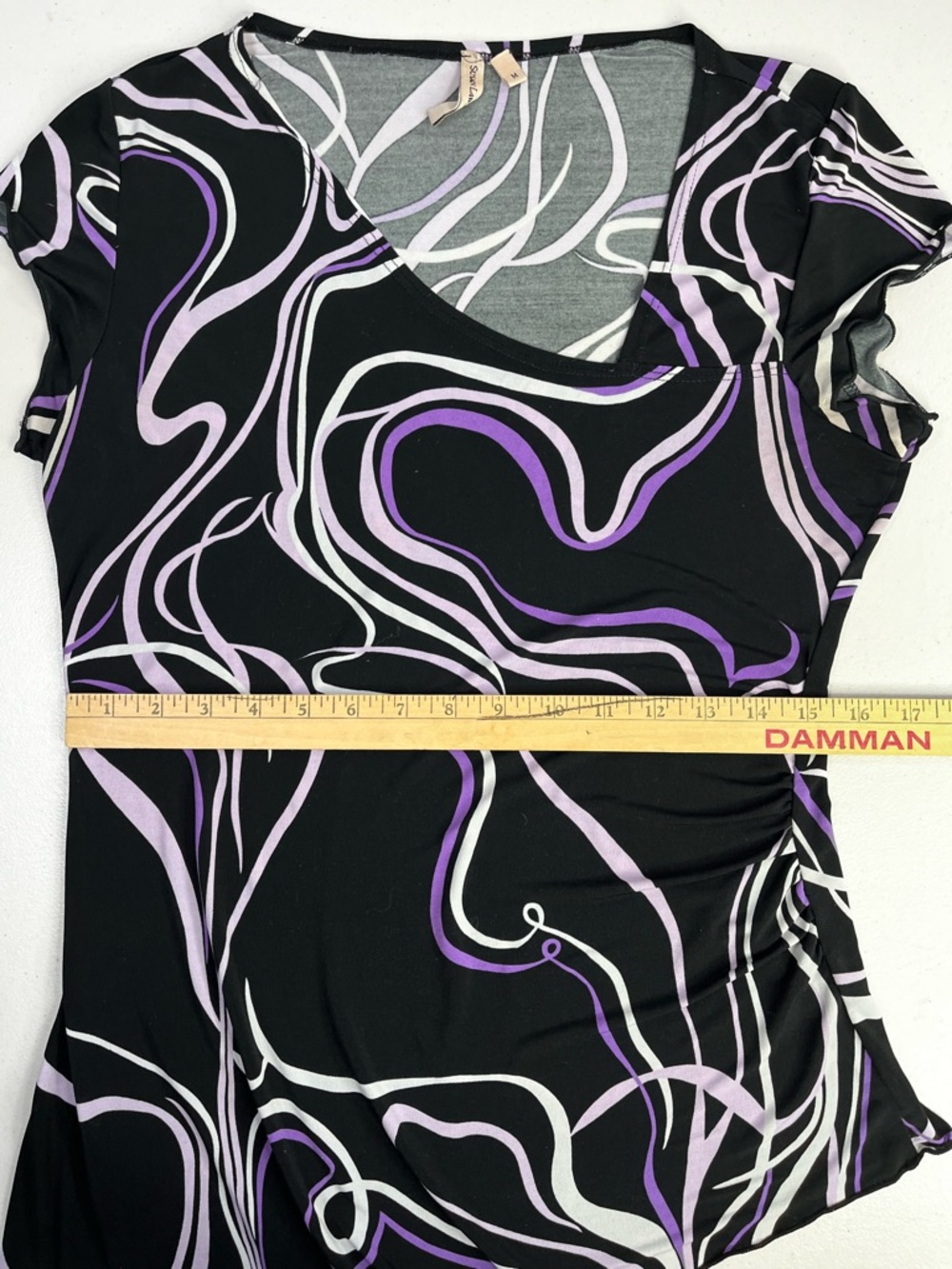 Susan Lawrence Black and Lavender Abstract Wave Top - Picture 12 of 12